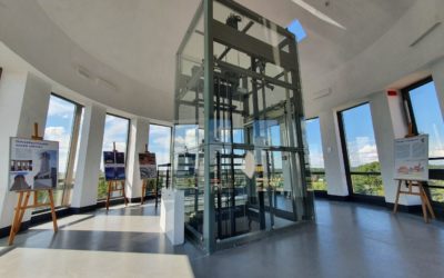 Odrestaurowana wieża ciśnień w Olsztynku
